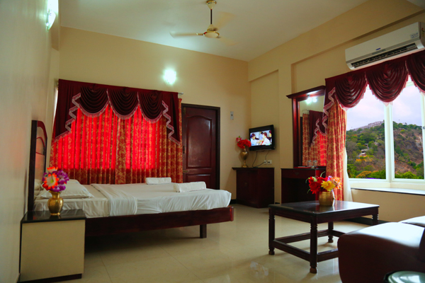 Hill View Rooms